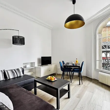 Eiffel Tower & Grenelle - 2br - Cityapartmentstay * Paris